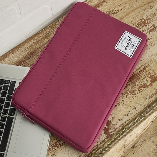Sleeve Anchor para MacBook Pro 15/16 - Violet Quartz