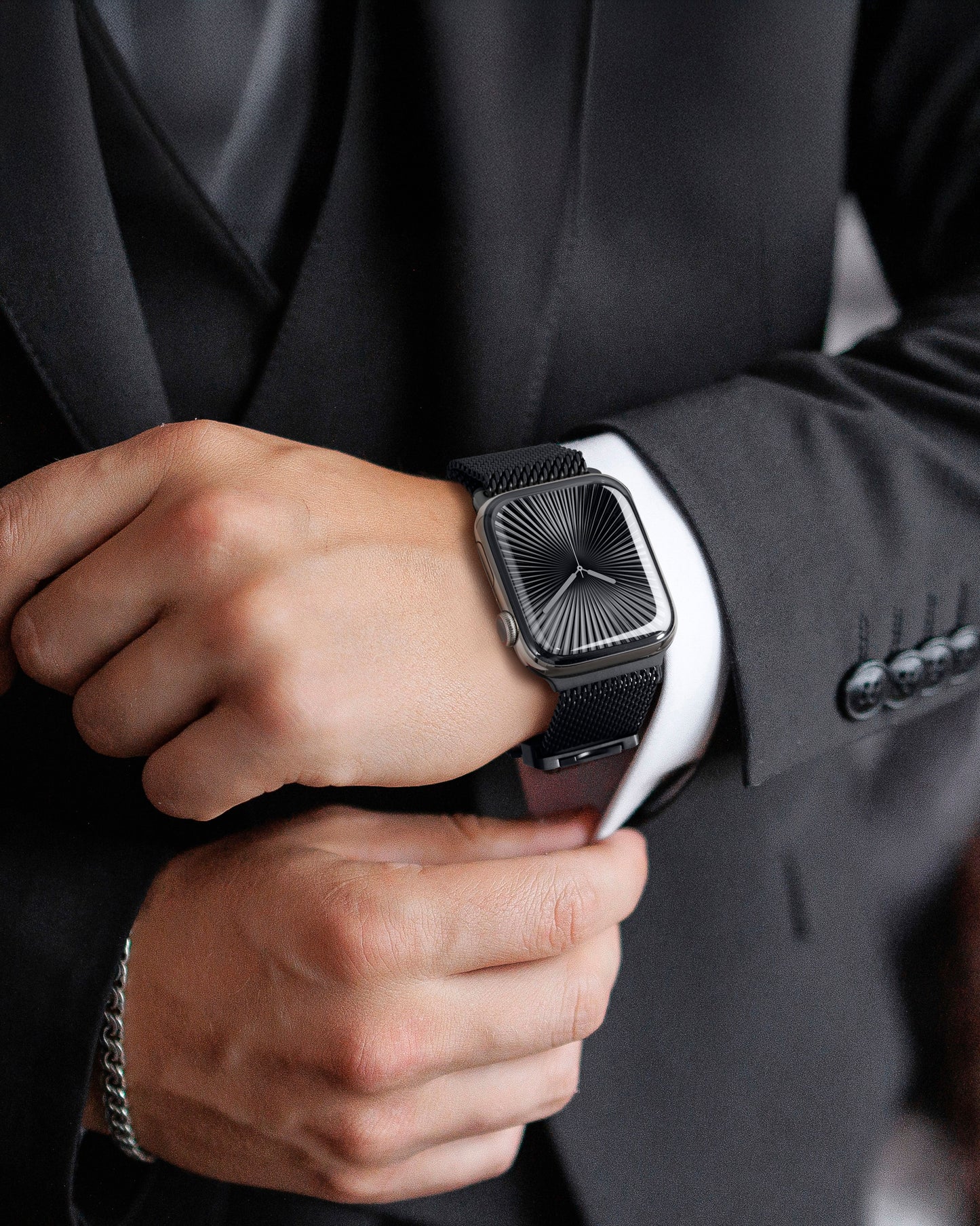 Bracelete Laut Saturn 42 a 49 mm - Preto