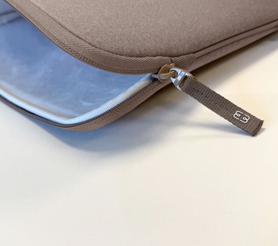 Sleeve MW para MacBook Pro 14" - Castanho suave