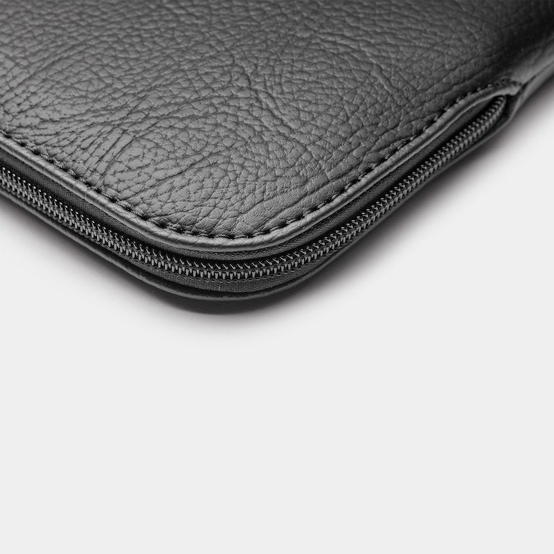 TRUNK Sleeve MB Pro 16 Apple Peel Vegan Leather Black