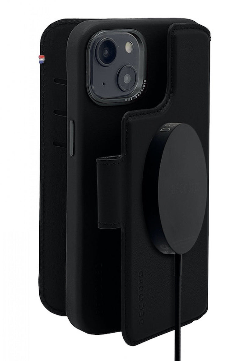 DECODED iPhone 12/13/14 Pro Leather MagSafe Modu Wallet BLK
