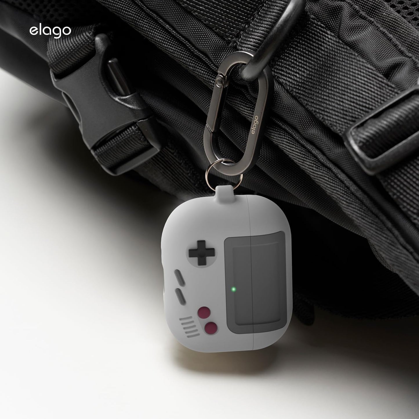 Capa para Airpods Pro GameBoy + mosquetão
