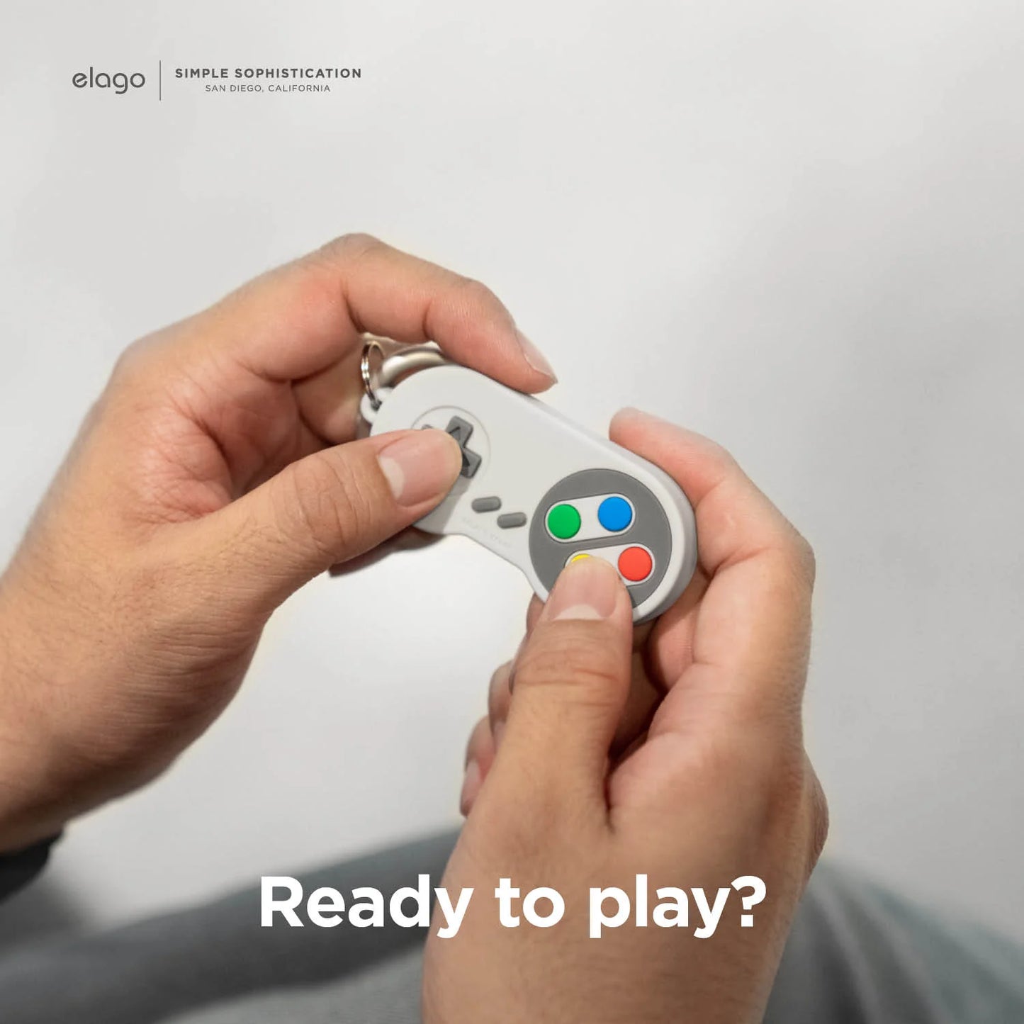 Capa para AirTag Game Console Retro da Elago - Branco