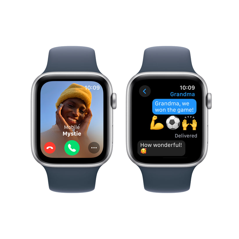 Apple_Watch_SE_GPS_44mm_Silver_Aluminum_Storm_Blue_Sport_Band_PDP_Image_2023_Position-4__WWEN