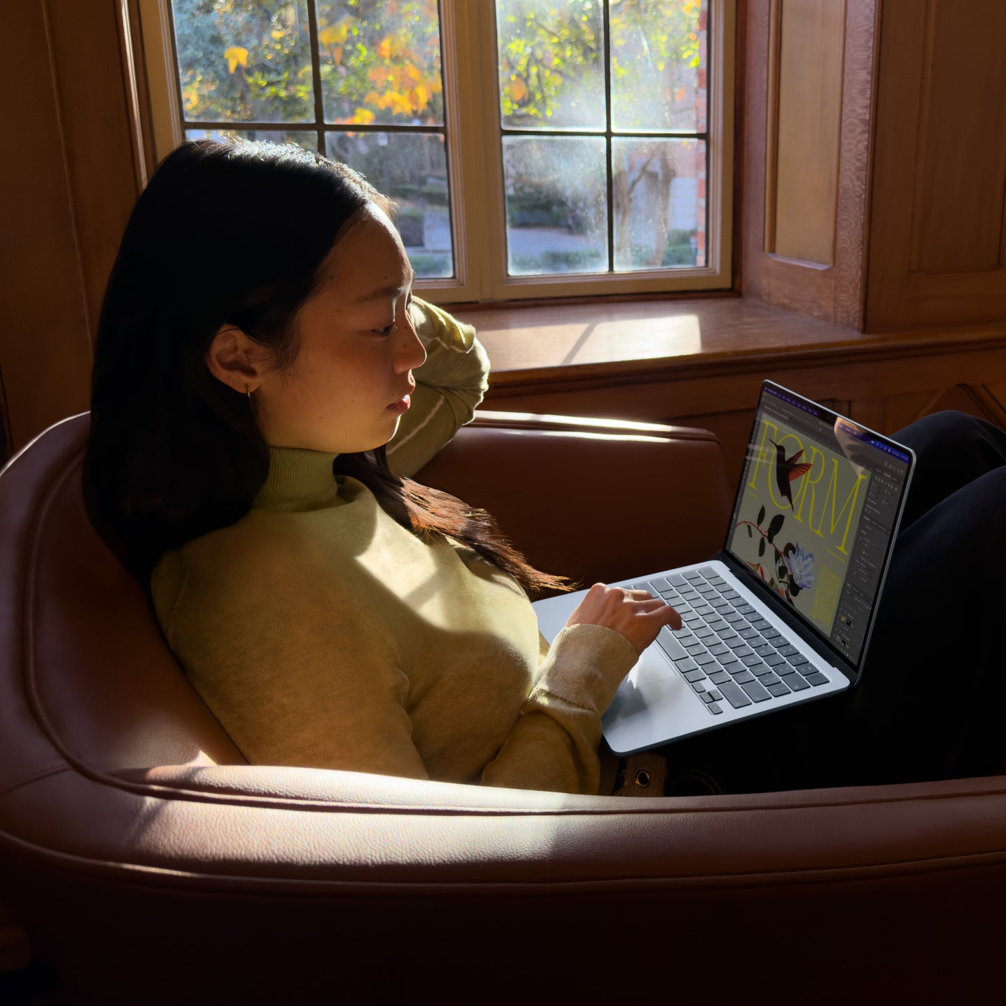 MacBook_Air_13-in_M5_Midnight_PDP_Image_Position_7__en-WW