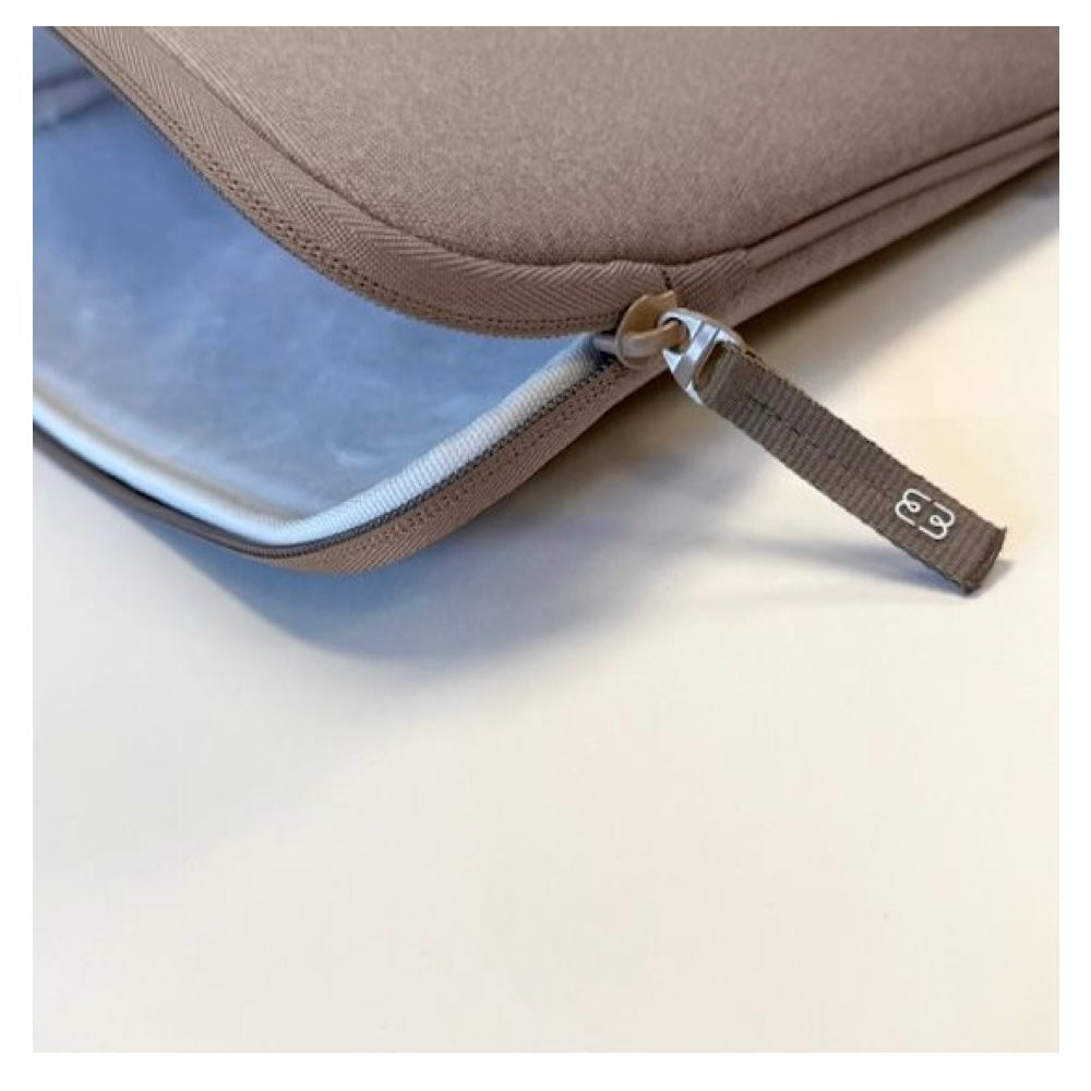 Sleeve para MacBook Pro 14" - Castanho suave